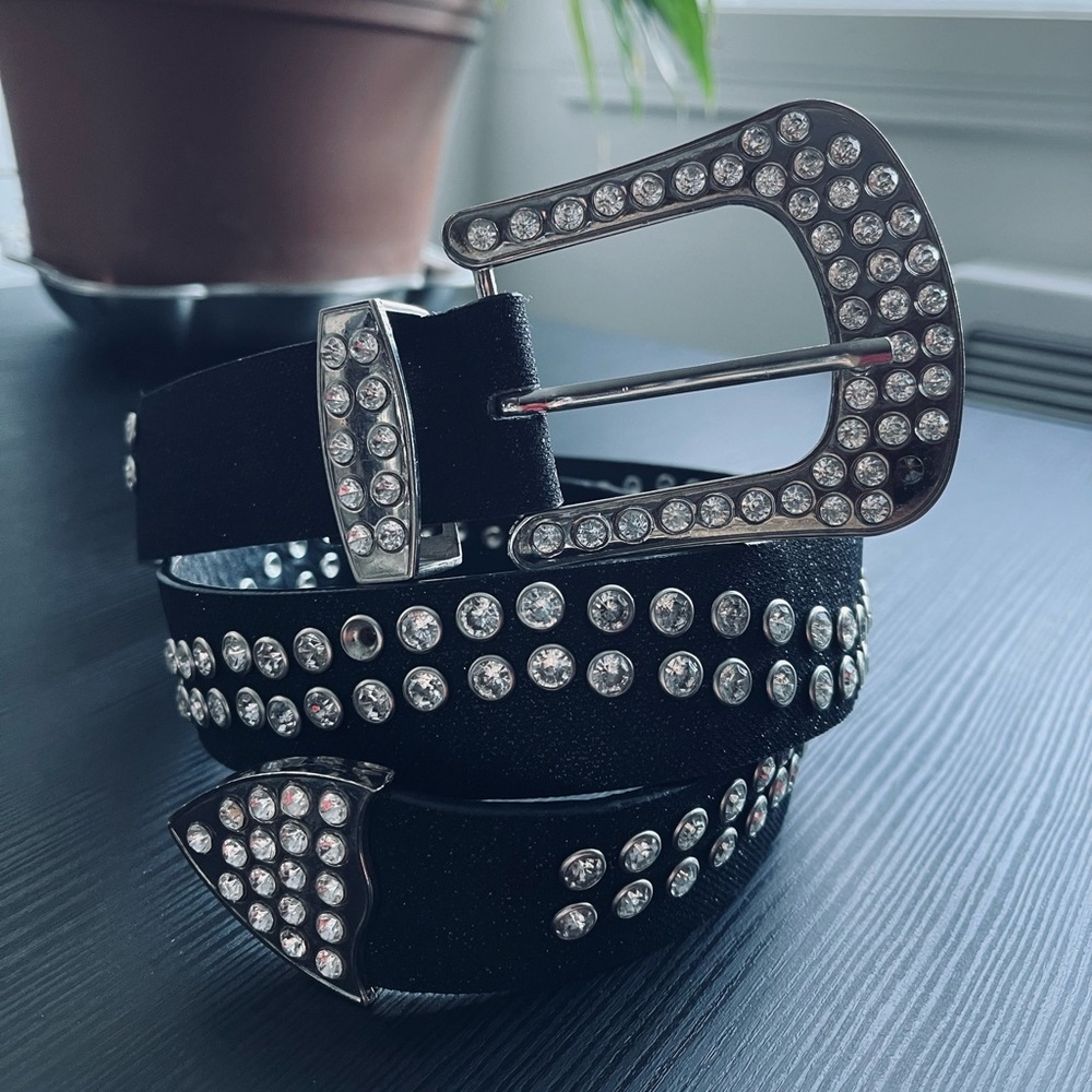 Beautiful diamonds fashion belt💎
